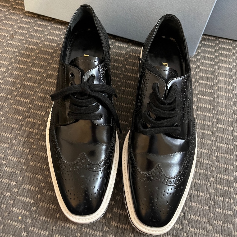 Prada Brogue Trim Leather Oxford Platforms. Amazing Condition.